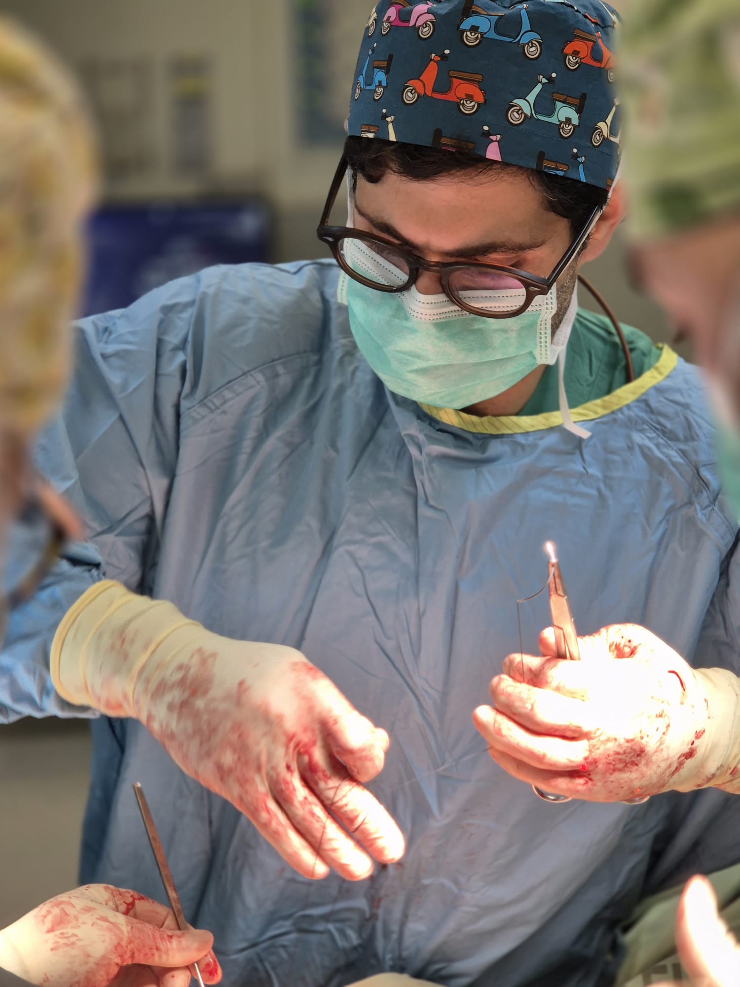 ד״ר נדב נבו בניתוח דיאסטזיס